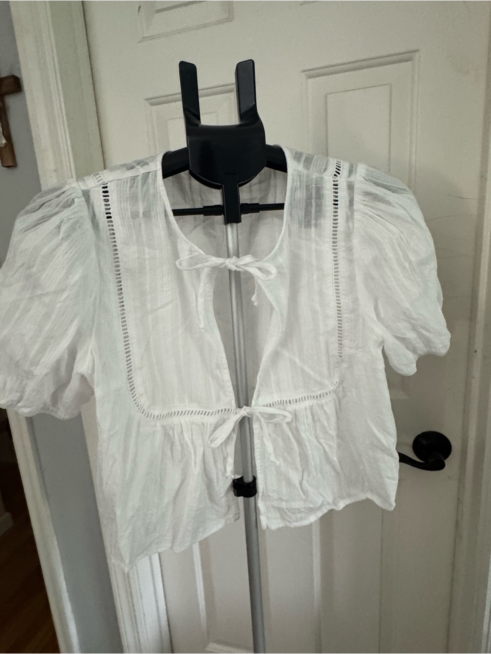 wild fable White Tie-Front Puff Sleeve Blouse